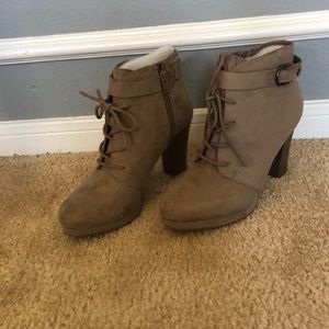 Women’s tan booties